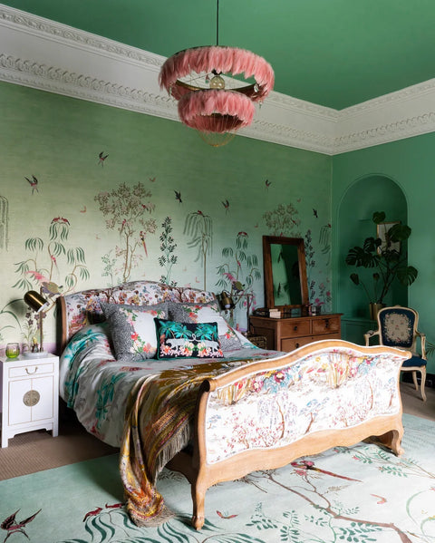 How to clean a feather lampshade