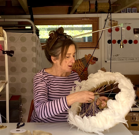 Making a feather ceiling light
